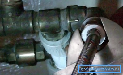 Сега можете да го прицврстите цревото Сега можете да го прицврстите цревото