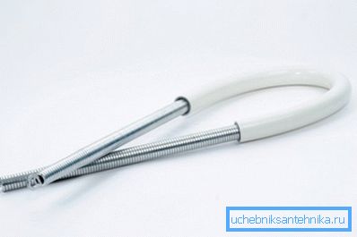 Деликатна пролетна виткање Деликатна пролетна виткање