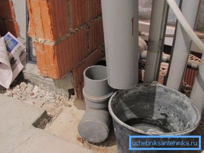 Исплашениот столб е како пиштол со запален оган. Штрајкот може да штрајкува во секое време. Исплашениот столб е како пиштол со запален оган. Штрајкот може да штрајкува во секое време.
