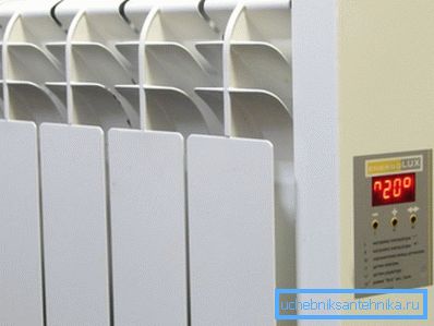 Електронски термостат за ладење на маслото.