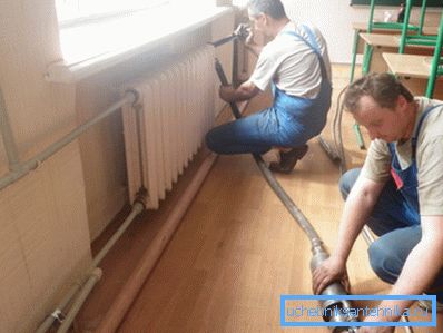 Хидропневматски испирање на системот за греење може да се врши без расклопување на радијаторите Хидропневматски испирање на системот за греење може да се врши без расклопување на радијаторите