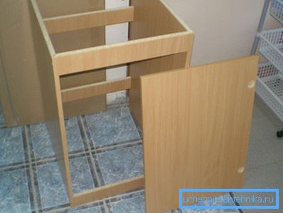 Дизајнот на базата не е тежок