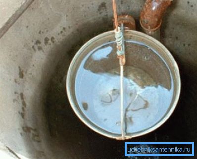 Дополнително, периодичното полнење ќе ја направи водата значително почиста. Дополнително, периодичното полнење ќе ја направи водата значително почиста.