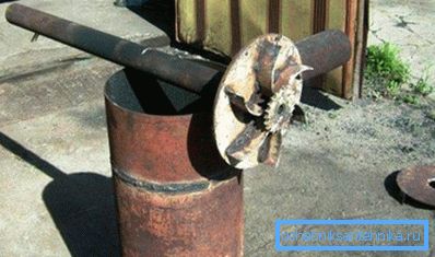 Работно коло со сечила.