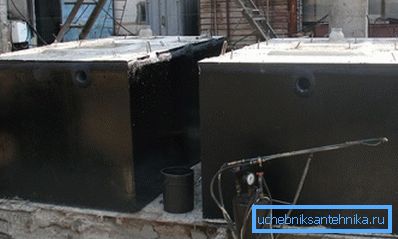 Резервоар за метални отпадни води