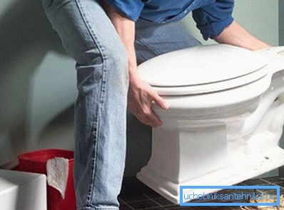 Инсталација на тоалетна чинија - работа на човекот која бара физичка сила и техничка генијалност. Инсталација на тоалетна чинија - работа на човекот која бара физичка сила и техничка генијалност.