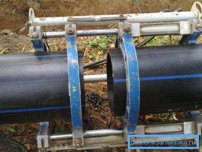 Оваа фотографија го прикажува наједноставниот апарат за изведување на опишаната операција. Оваа фотографија го прикажува наједноставниот апарат за изведување на опишаната операција.