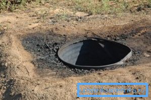 Фото барел за горење дрво. Фото барел за горење дрво.
