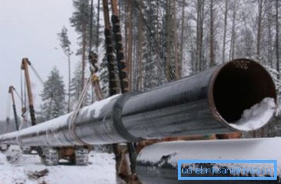 Во фото гасовод од заварени елементи Во фото гасовод од заварени елементи
