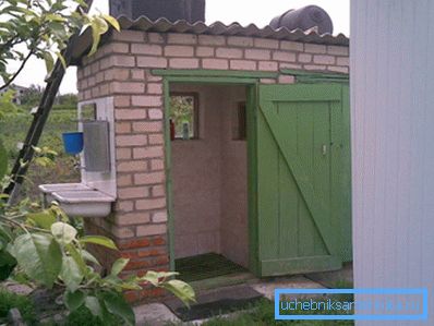 На фотографијата - тули од тули На фотографијата - тули од тули