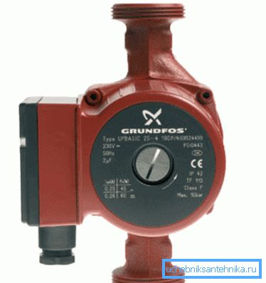 Во фото - влажна пумпа Grundfos