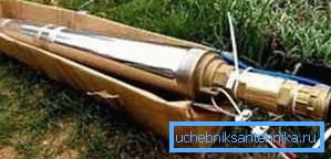 Во фотографијата еден од моделите на потопната пумпа на надолжниот херметички тип Во фотографијата еден од моделите на потопната пумпа на надолжниот херметички тип