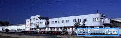 На фотографијата - производствен центар на претпријатието На фотографијата - производствен центар на претпријатието