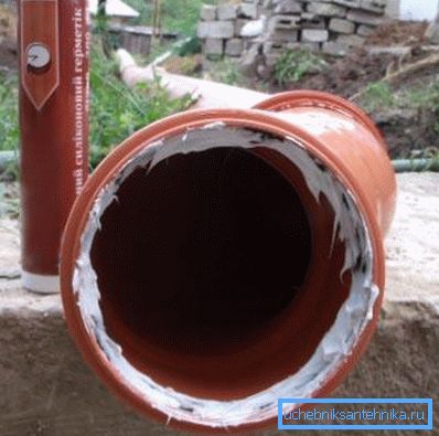 Материјал за канализациони цевки - карактеристики и примена