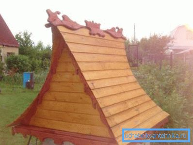 Кројач кој штити од голем ѓубре. Кројач кој штити од голем ѓубре.