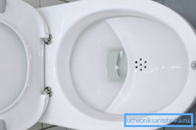 Невообичаен дизајн во кој мозокот и полицата се обратуваат Невообичаен дизајн во кој мозокот и полицата се обратуваат