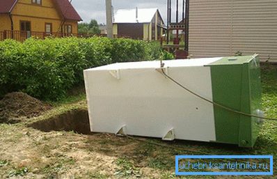 Рачно спуштање на септичка јама Рачно спуштање на септичка јама