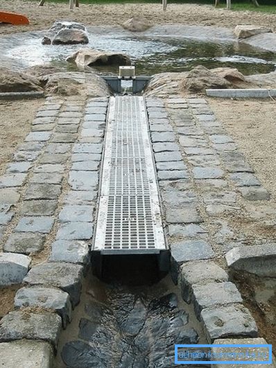 1225 Испуштање во вештачки резервоар
