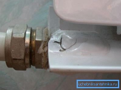 Последици на вода чекан во системот за греење Последици на вода чекан во системот за греење