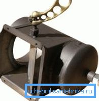 Се сврте вентил и саѓи се истури