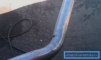 Кога виткањето на цевката е деформирано Кога виткањето на цевката е деформирано