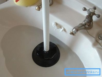 Чистење на клипот Чистење на клипот