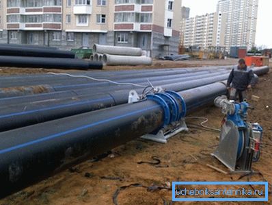 Поставување на водоводни мрежи со полиетилен. Поставување на водоводни мрежи со полиетилен.