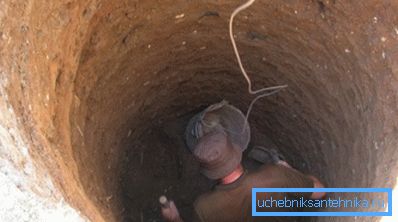 Работењето во затворен простор е доста тешко, а за секој што ги подига кофи со песок не е полесно. Работењето во затворен простор е доста тешко, а за секој што ги подига кофи со песок не е полесно.