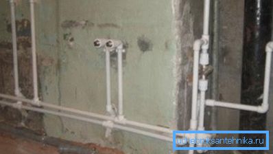 Монтажни во домот полипропиленски цевки. Монтажни во домот полипропиленски цевки.