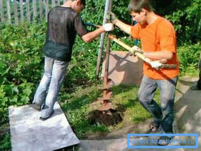 Рачно дупчење на рудникот Рачно дупчење на рудникот