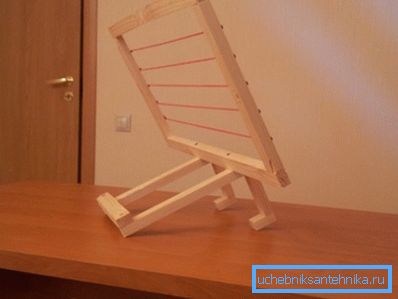 Најважно е дека ширината на потпорите се совпаѓа со меѓусебното растојание на радијаторот