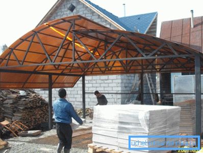 Денес арборите од профилните цевки се популарни Денес арборите од профилните цевки се популарни