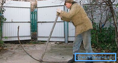 Домашен уред за свиткување на цевки