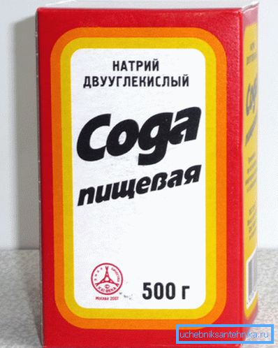Сода е една од компонентите на домашно решение кое ги отстранува трагите на мувла.
