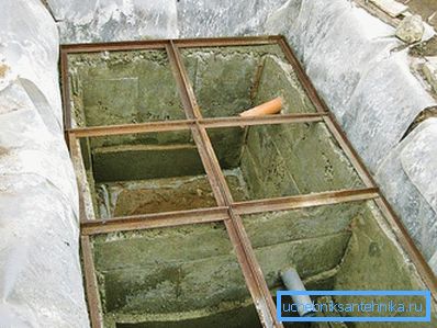Самостојна бетонска конструкција