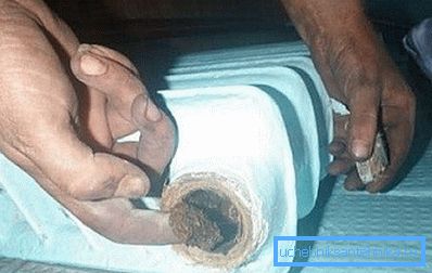 Во нашите комунални мрежи за греење течноста за ладење е валкана. Во нашите комунални мрежи за греење течноста за ладење е валкана.