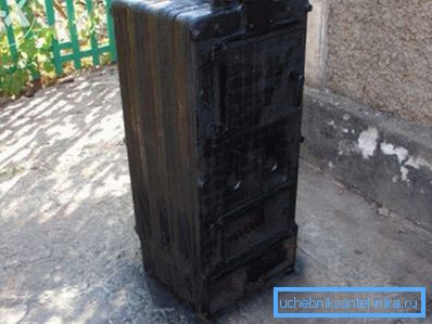 Во раните модели на котли на цврсто гориво за било која автоматизација не може да биде прашање Во раните модели на котли на цврсто гориво за било која автоматизација не може да биде прашање