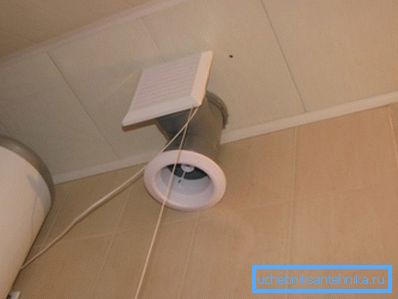 Вентилација на издувниот вентилатор во бањата Вентилација на издувниот вентилатор во бањата