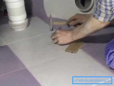 Пластичен приклучок за приклучување