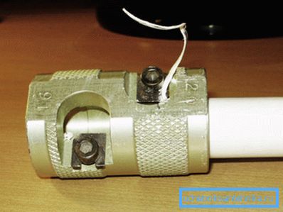 Стругање на PN-25 бричење Стругање на PN-25 бричење