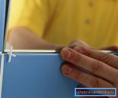 Обележувач во плочка.