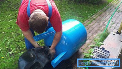 Замена на акумулаторот круша Замена на акумулаторот круша